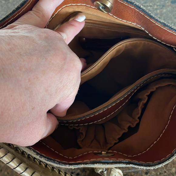 Patricia Nash Metallic Hobo GOLD-DIPPED Bag - Picture 13 of 14